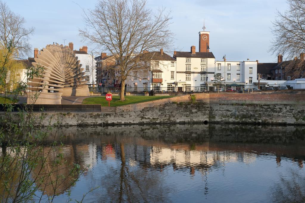 The Shrewsbury Hotel Wetherspoon Ngoại thất bức ảnh