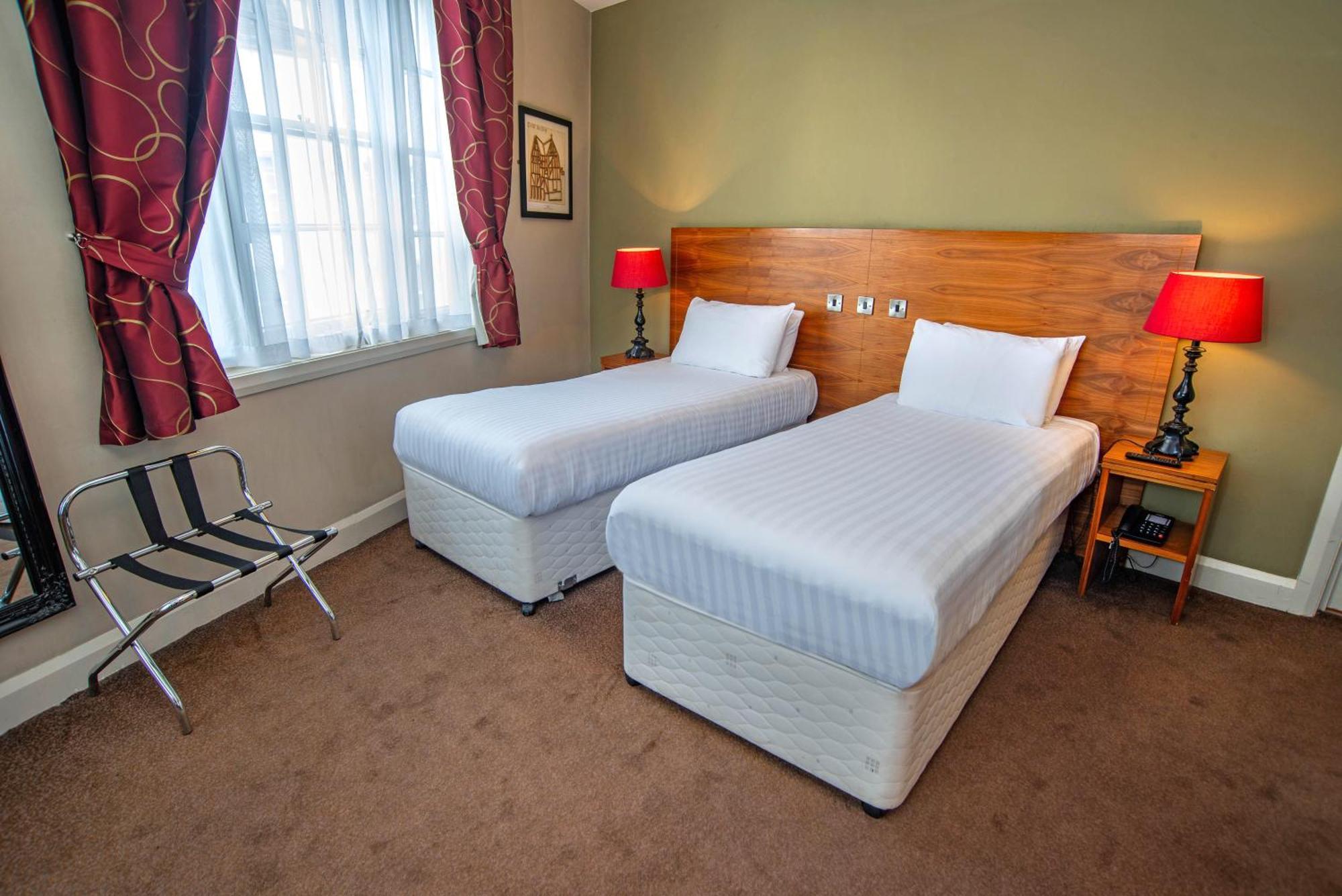 The Shrewsbury Hotel Wetherspoon Ngoại thất bức ảnh