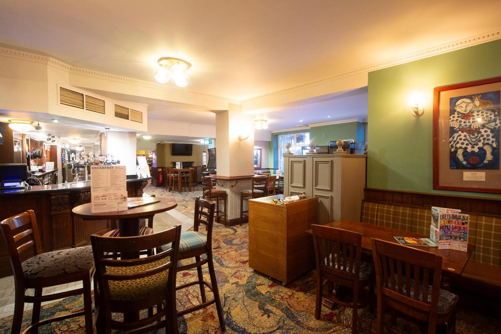The Shrewsbury Hotel Wetherspoon Ngoại thất bức ảnh