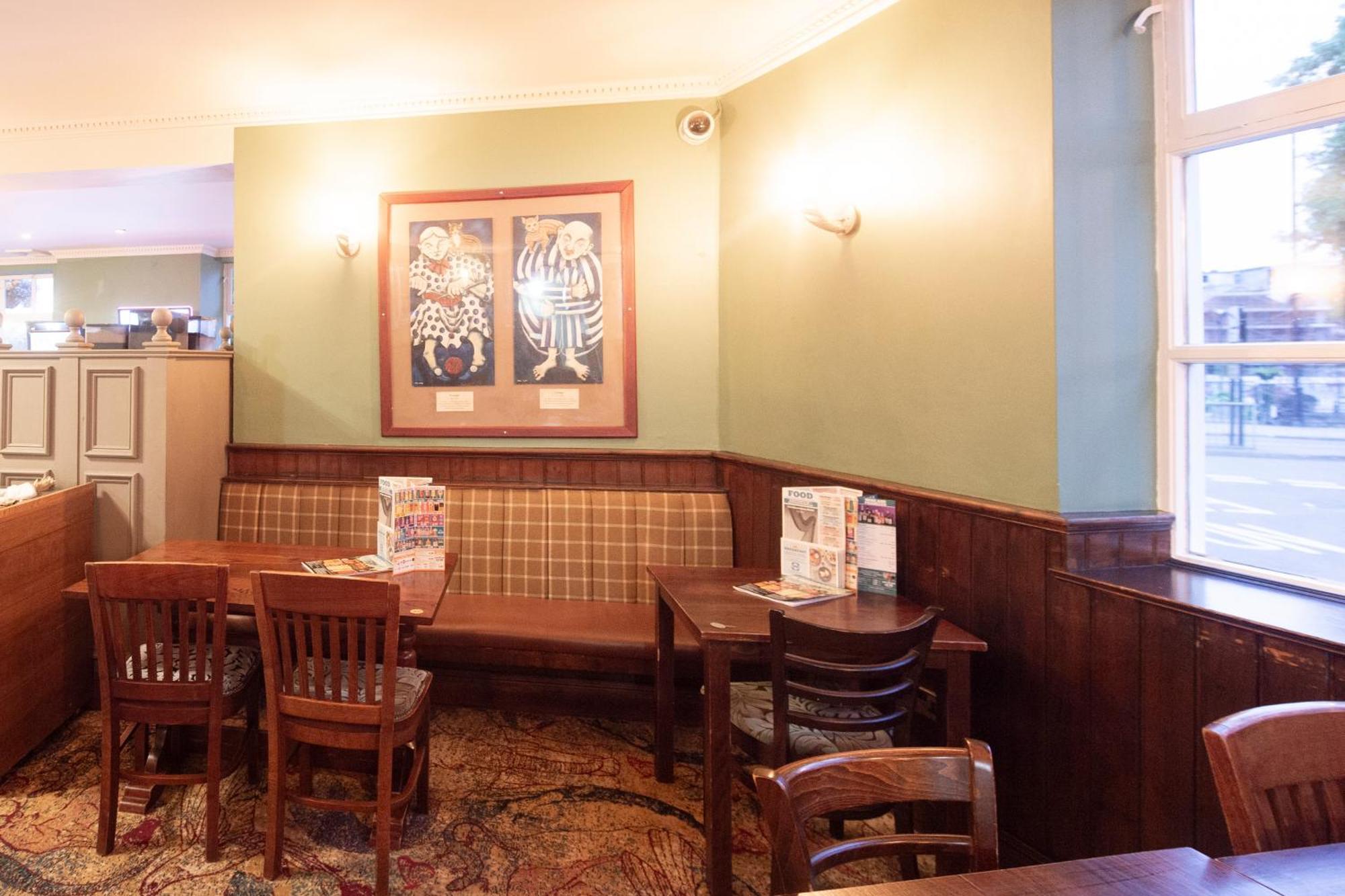 The Shrewsbury Hotel Wetherspoon Ngoại thất bức ảnh