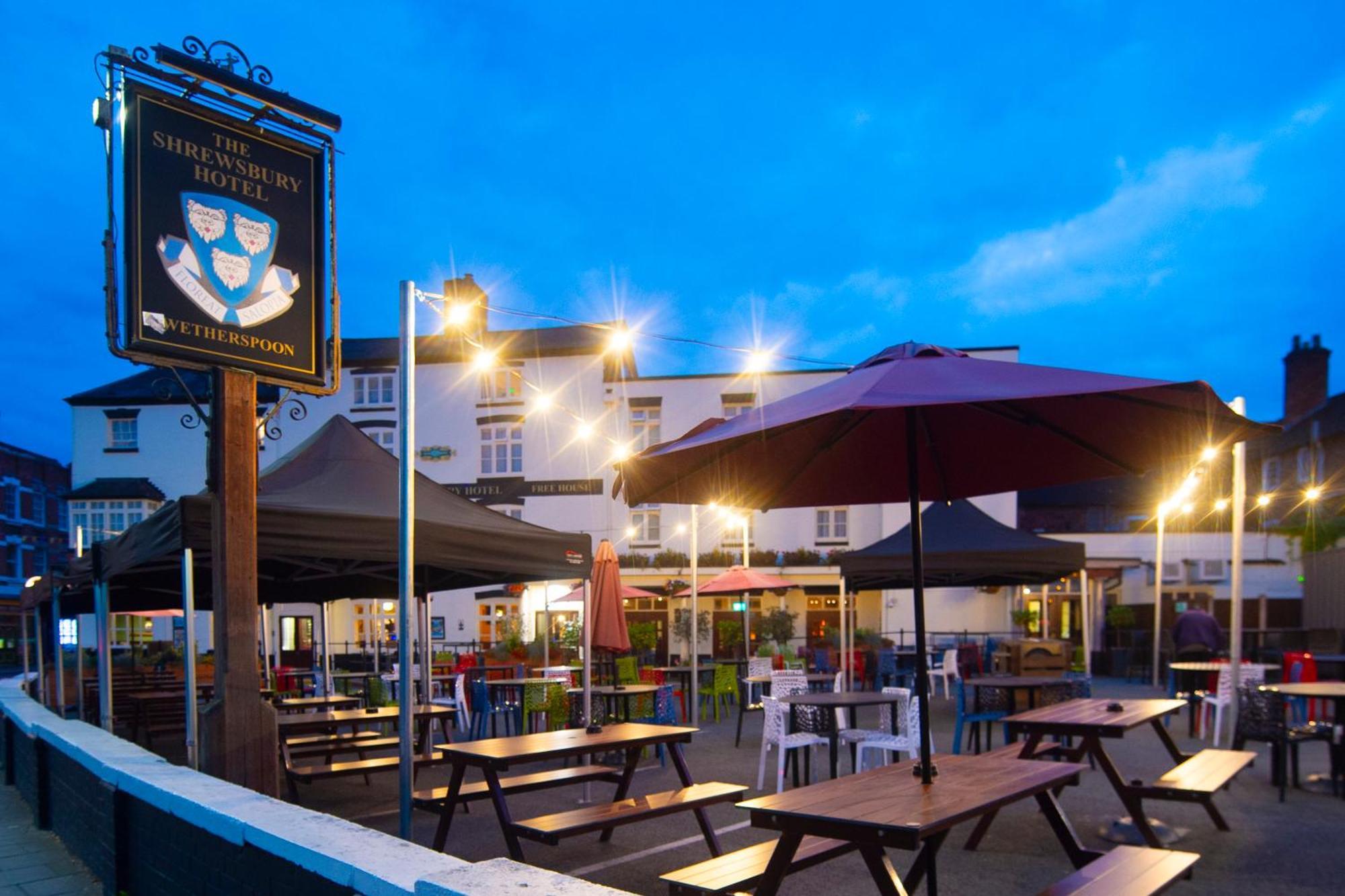 The Shrewsbury Hotel Wetherspoon Ngoại thất bức ảnh