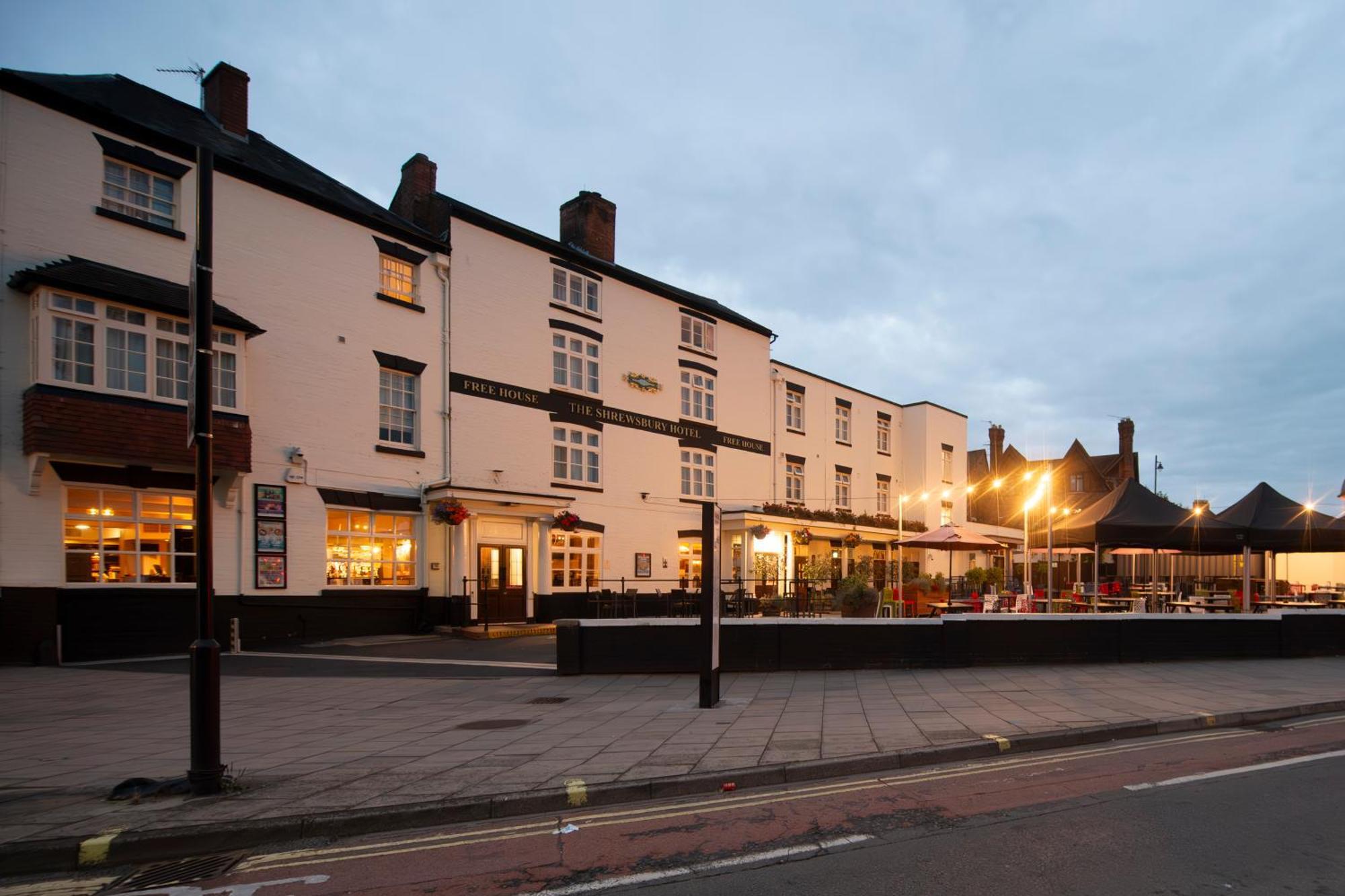 The Shrewsbury Hotel Wetherspoon Ngoại thất bức ảnh